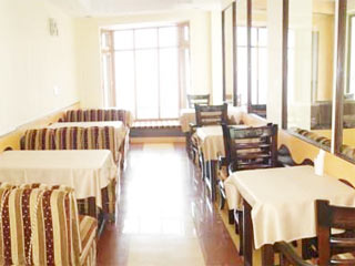 Oak Bush Hotel Mussoorie Restaurant